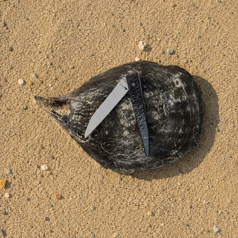 Couteau manche en coquilles de moules perlières