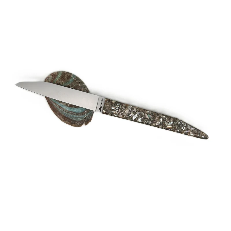 Couteau pliant manche en coquilles d'ormeaux