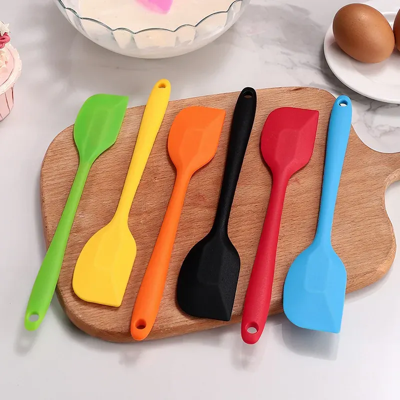 Spatule Silicone Multicolore Résistante à la Chaleur pour Pâtisserie