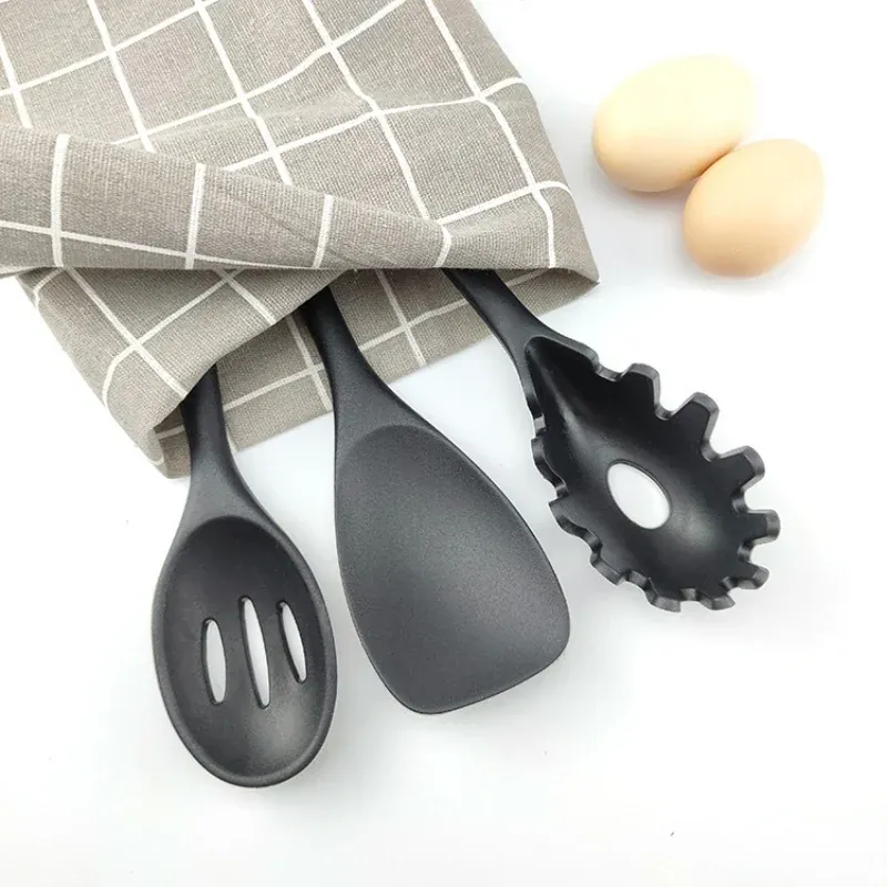 Set de 10 Ustensiles de Cuisine en Silicone Écologique et Résistant à la Chaleur