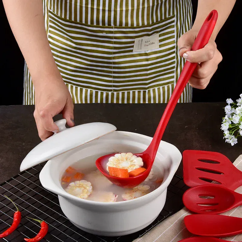 Set Ustensiles Silicone 5 pièces Résistants à la Chaleur Rouge
