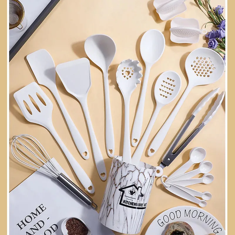 Set de 18 Ustensiles Pratiques en silicone (Rose/Blanc/Noir)