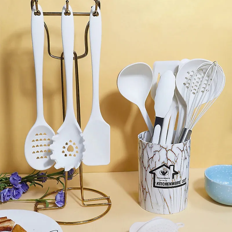 Set de 18 Ustensiles Pratiques en silicone (Rose/Blanc/Noir)