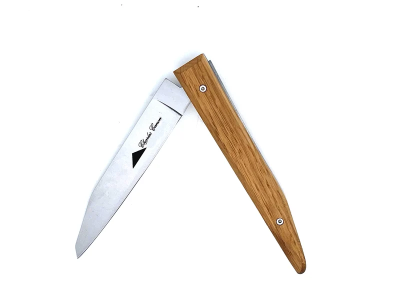Couteau en chêne