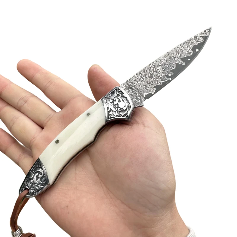 Couteau Pliant Damas Tomo