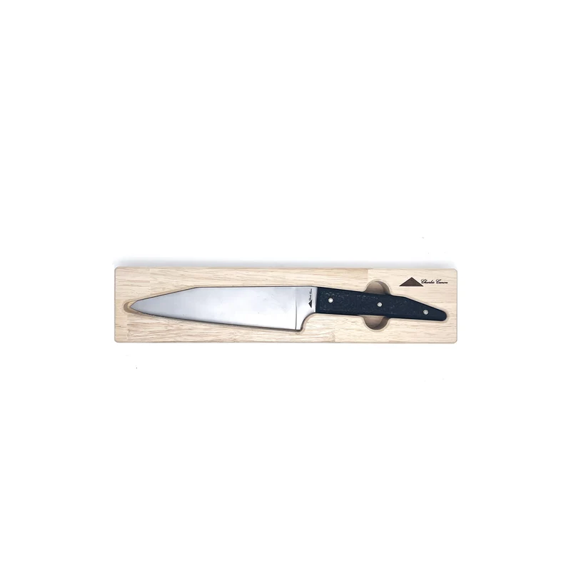 Couteau du chef manche en charbon brut