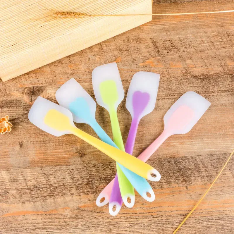 Spatule Silicone Multicolore | Résistante à la Chaleur - 8 pièces