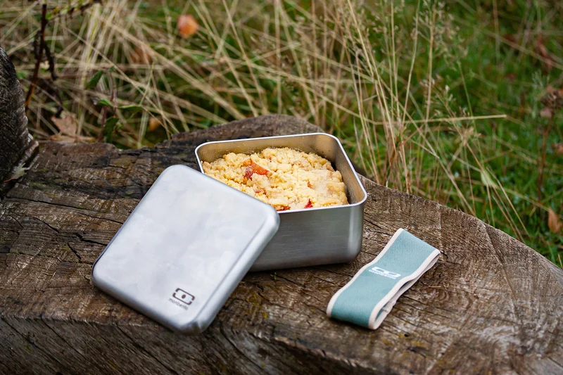 Lunch box en inox Monbento Sense L vert 1L pour micro-ondes