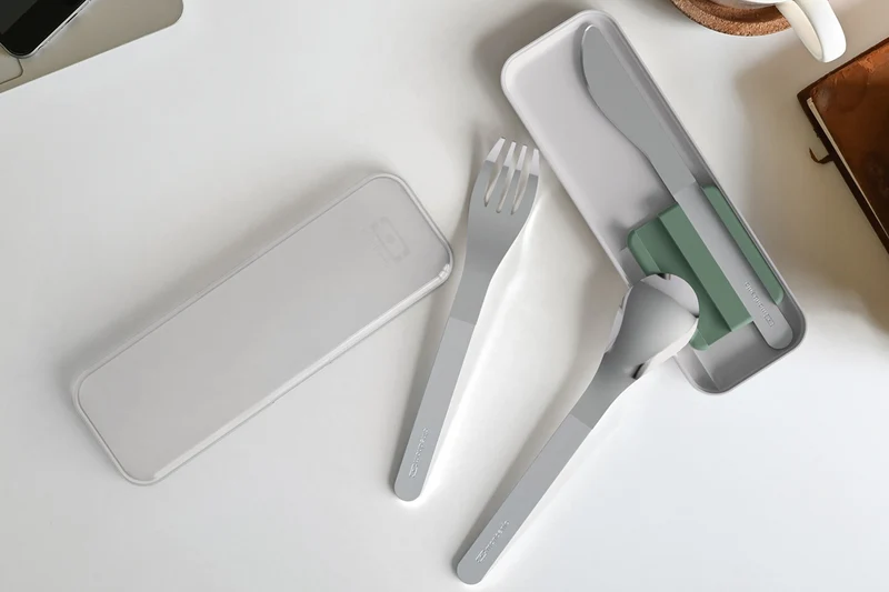 Set couverts nomades Monbento Slim Box vert