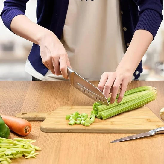 Planche à découper en bambou | Bamboo Cutting Board ™