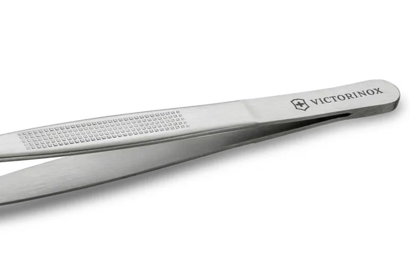 Pince à dresser droite Victorinox en acier inoxydable 16cm