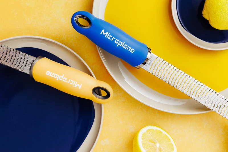Râpe-Zesteur Microplane Premium Pop of Colour Bleu Myrtille - 20,3cm