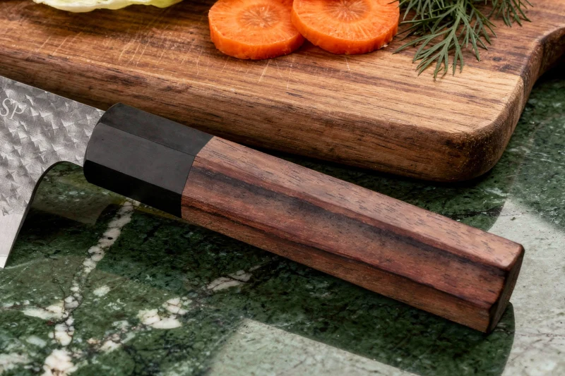 Couteau nakiri 16,5cm japonais artisanal Yu Kurosaki Kokusen AS martelé