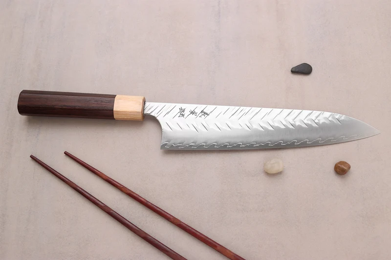 Couteau de chef 21cm japonais artisanal Yoshimi Kato SPG Strix V-Tsuchime