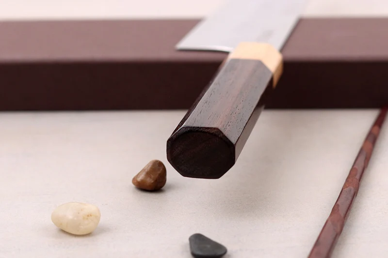Couteau de chef 21cm japonais artisanal Yoshimi Kato SPG Strix V-Tsuchime
