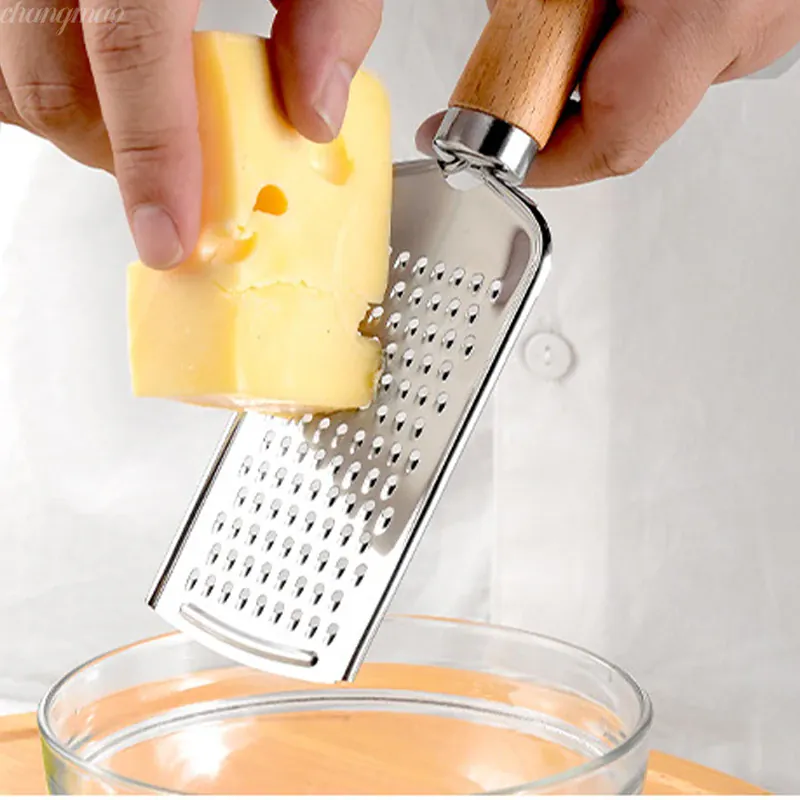 Râpe à Fromages et Légumes avec Poignée en Bois