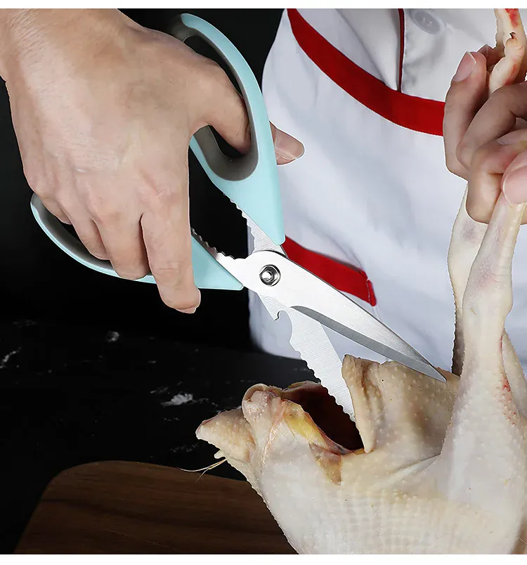 Ciseaux de cuisine en acier avec fonction casse-noix