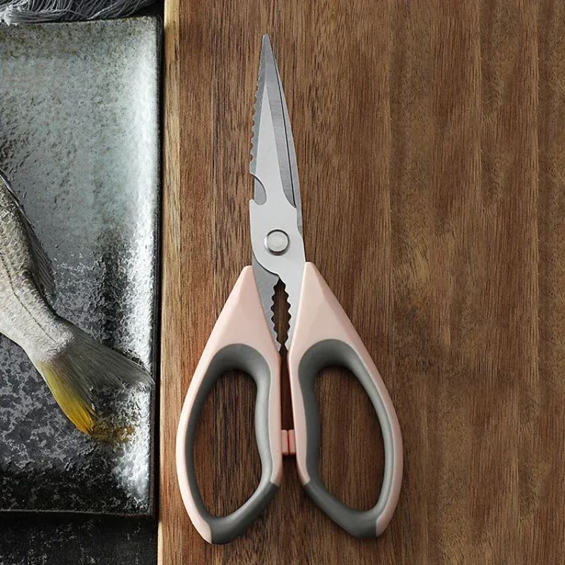 Ciseaux de cuisine en acier avec fonction casse-noix