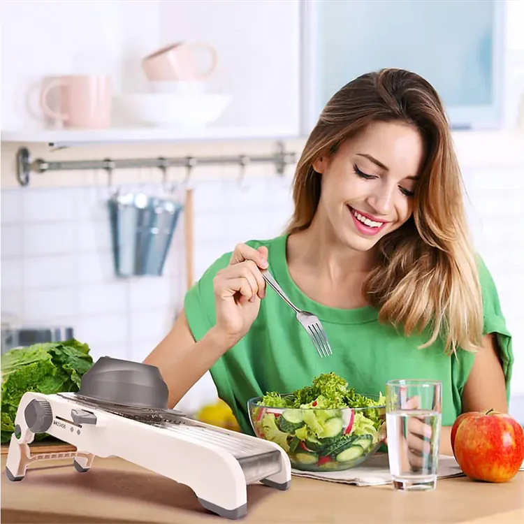 Mandoline 18 en 1 Réglable en Acier Inoxydable | Râpe à Légumes