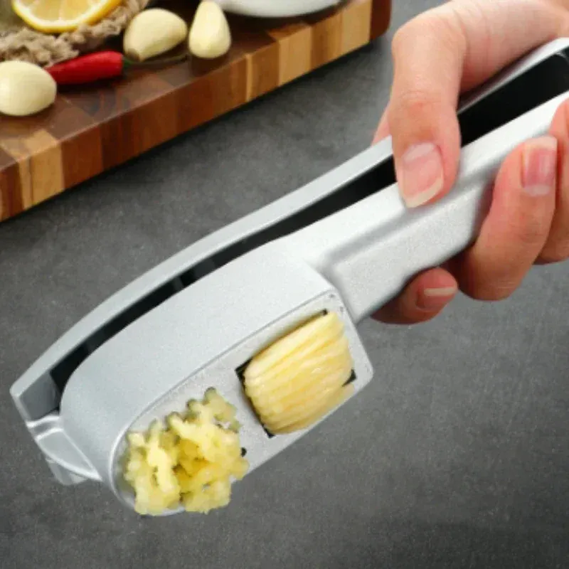 Presse-Ail Aluminium Manuel 2 en 1 avec Slicer et Mincer