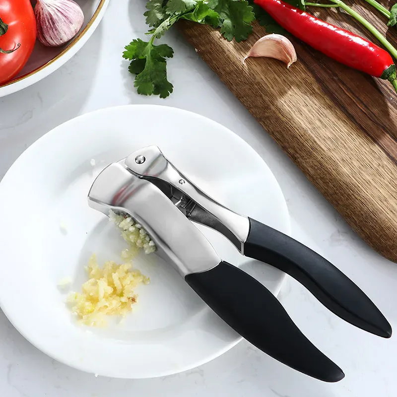 Presse-Ail Inox Manuel avec Presse-Gingembre et Eplucheur