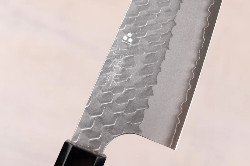 Couteau bunka 17cm japonais artisanal Nigara Hamono Migaki Tsuchime SG2 teck