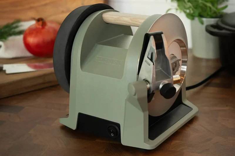 Affûteuse électrique TORMEK T-1 vert sauge meule diamant silencieuse