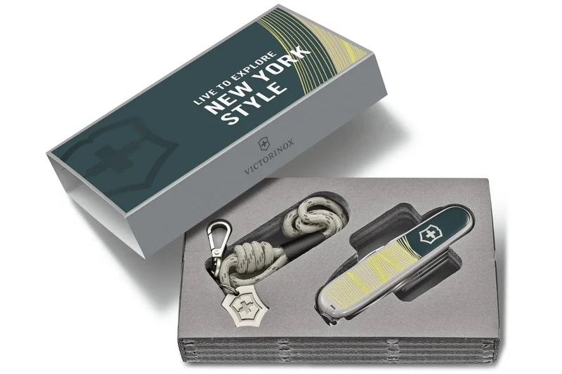 Couteau suisse Victorinox Companion New York Style 91mm 17 fonctions