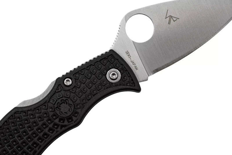 Couteau pliant Spyderco Manbug MBKLFP manche en nylon / fibres de verre noir 6,4cm