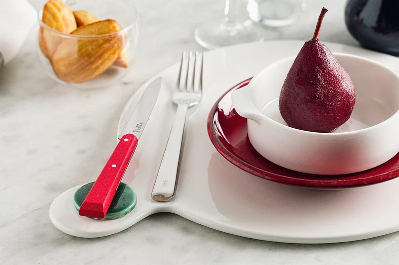 Couteau de table Opinel Bon Appétit Bois n°125 lame 11cm en inox manche en charme rouge