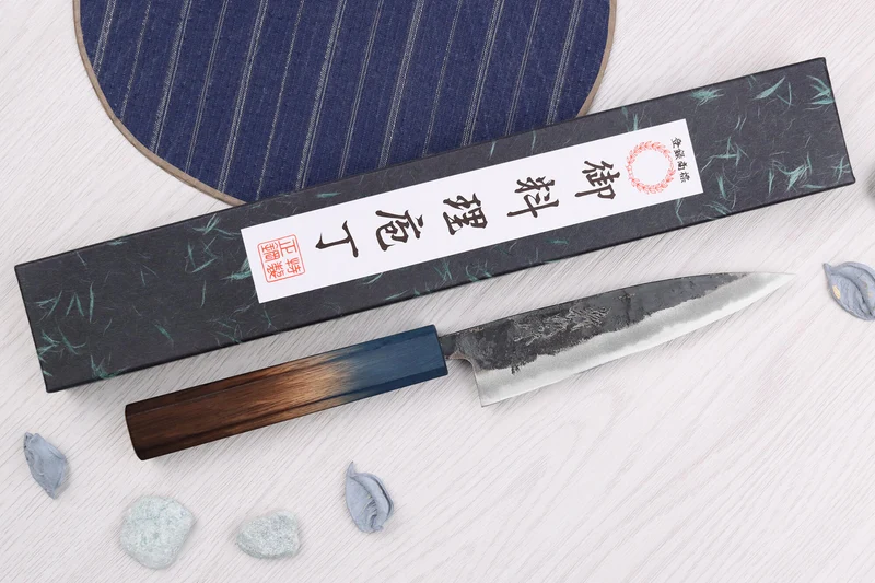 Couteau universel 13,5cm japonais artisanal Yoshihiro Rugged Black