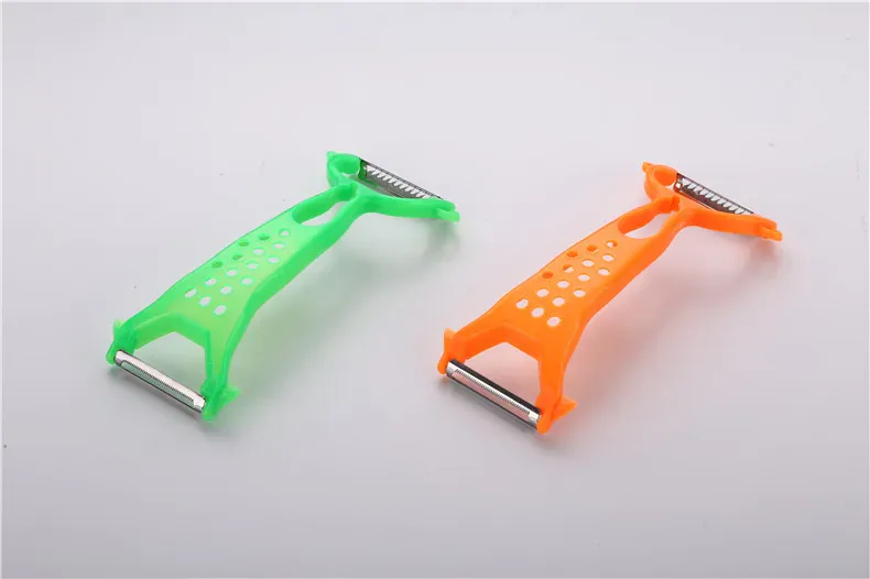 Râpe Légumes Multifonction en Acier Inoxydable