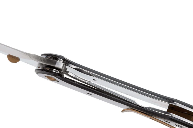 Couteau pliant CRKT AVANT 4620.CR manche en fibres de carbone 11cm