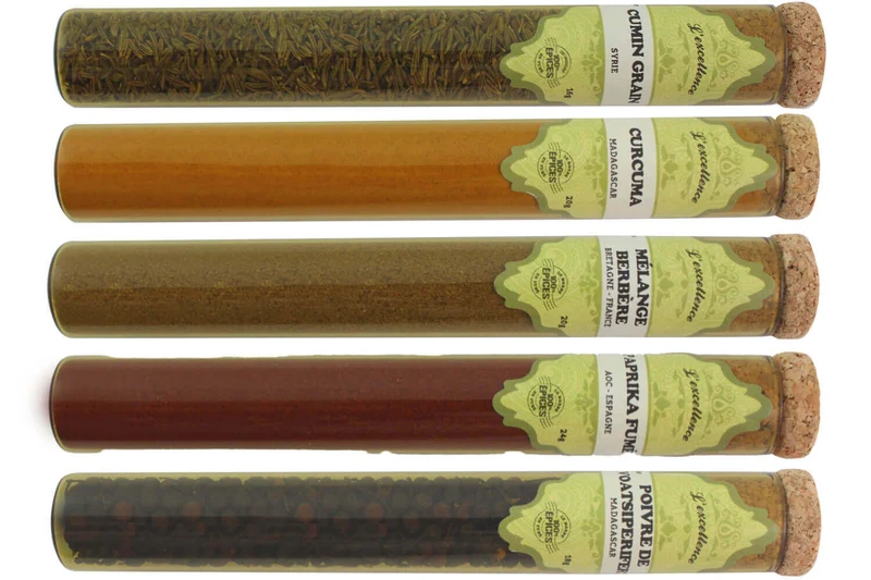 Coffret d'épices Le Monde en Tube Cuisine d'ailleurs 5 saveurs