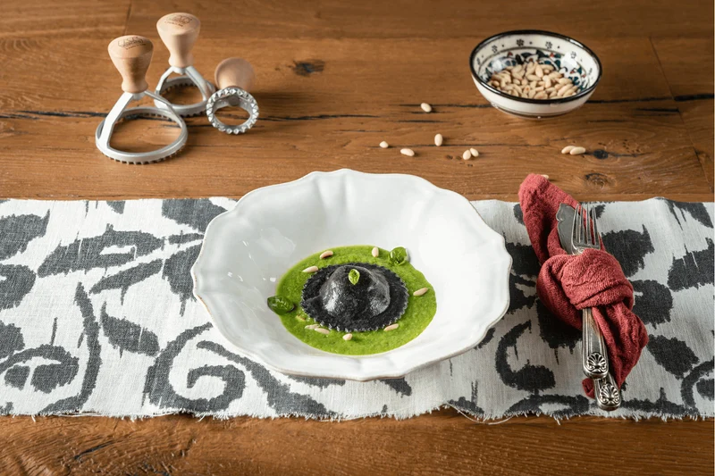 Set de 2 emporte pièces à raviolis Marcato motifs ronds et carrés