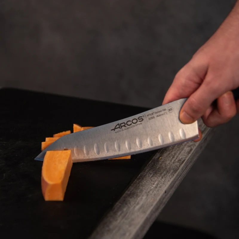 Rocking Santoku Serie Ópera 180 mm