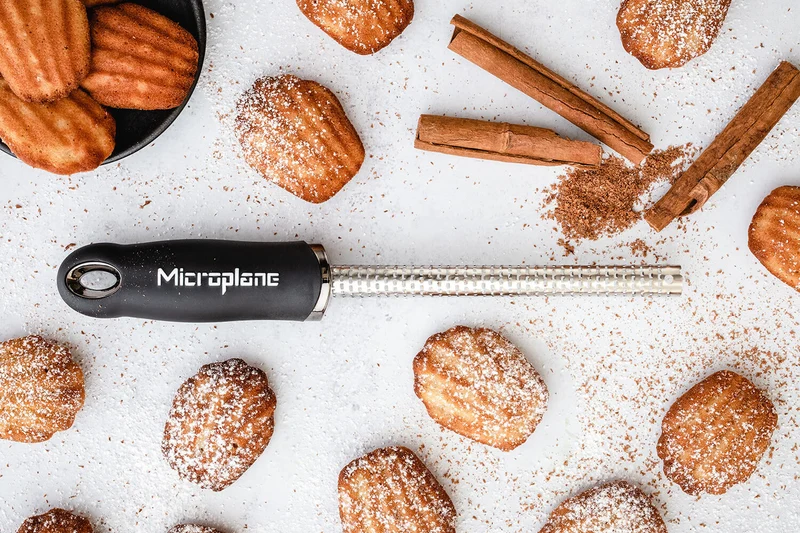 Râpe à épices Microplane Premium noire