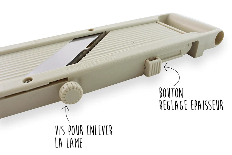 Mandoline japonaise 3 lames acier inox + poussoir