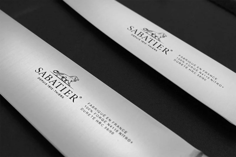 Mallette cuisinier Sabatier Périgord 5 couteaux fabrication française + 1 fusil