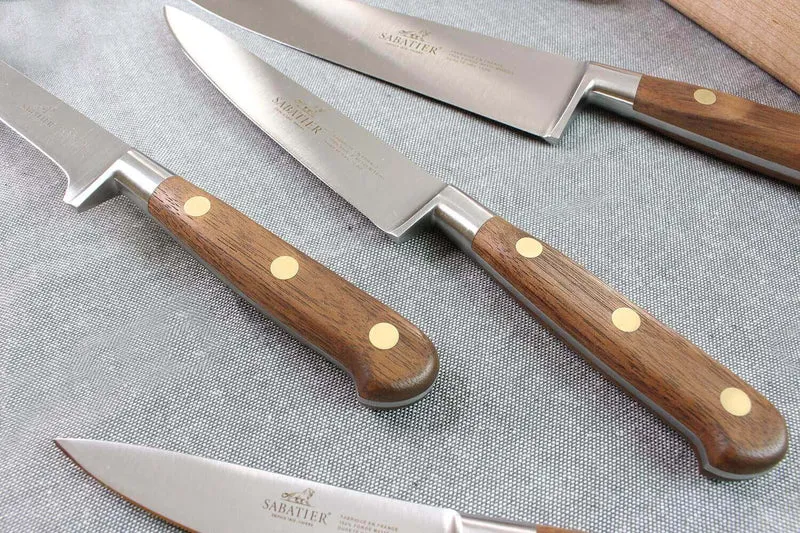 Mallette cuisinier Sabatier Périgord 5 couteaux fabrication française + 1 fusil