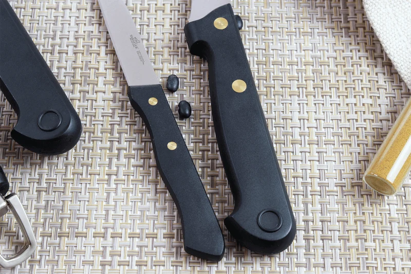 Mallette Sabatier Cuisine d'aujourd'hui 8 couteaux fabrication française + 1 fusil