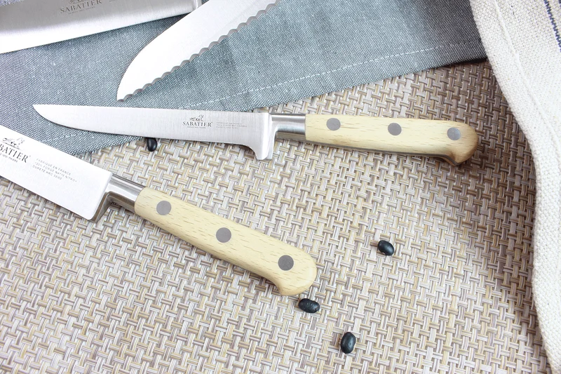 Mallette cuisine Sabatier Brocéliande 7 couteaux fabrication française + 1 fusil
