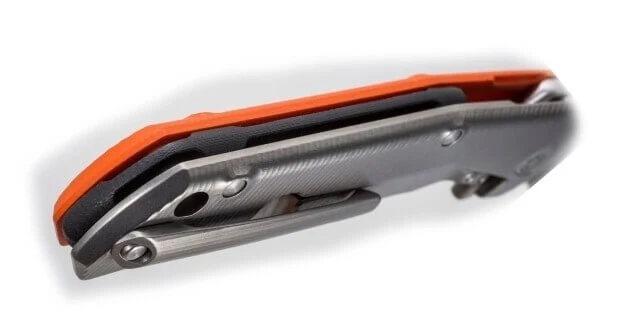 Couteau pliant LionSteel Tre manche G10 / titanium 10cm