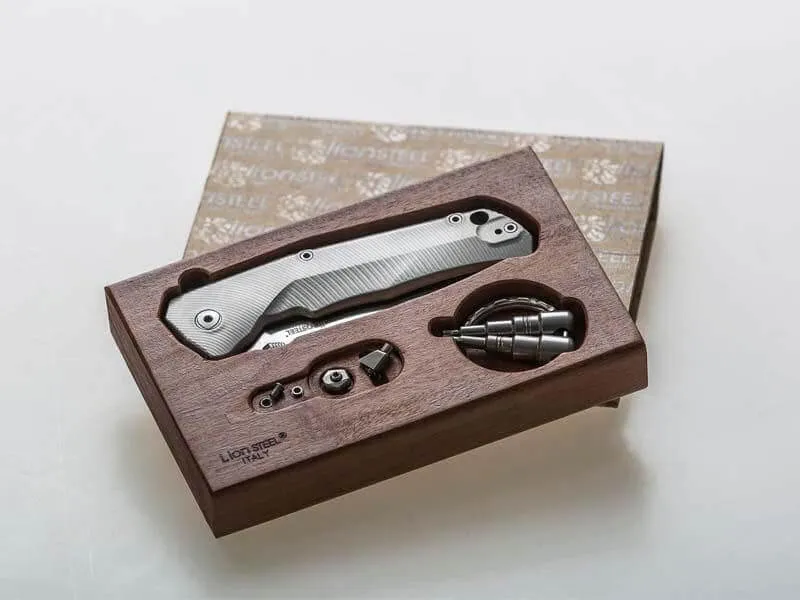 Couteau pliant LionSteel Tre manche 10cm + coffret bois