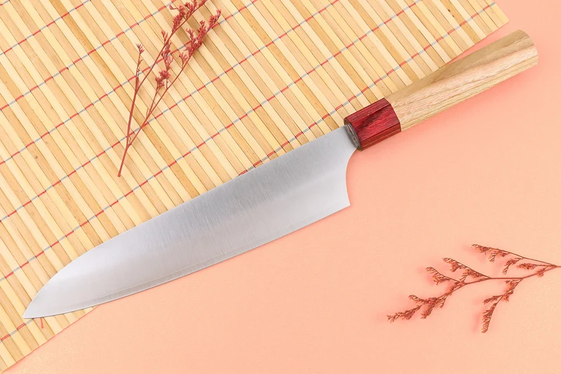 Couteau de chef 21cm japonais artisanal Makoto Kurosaki Ryusei VG7