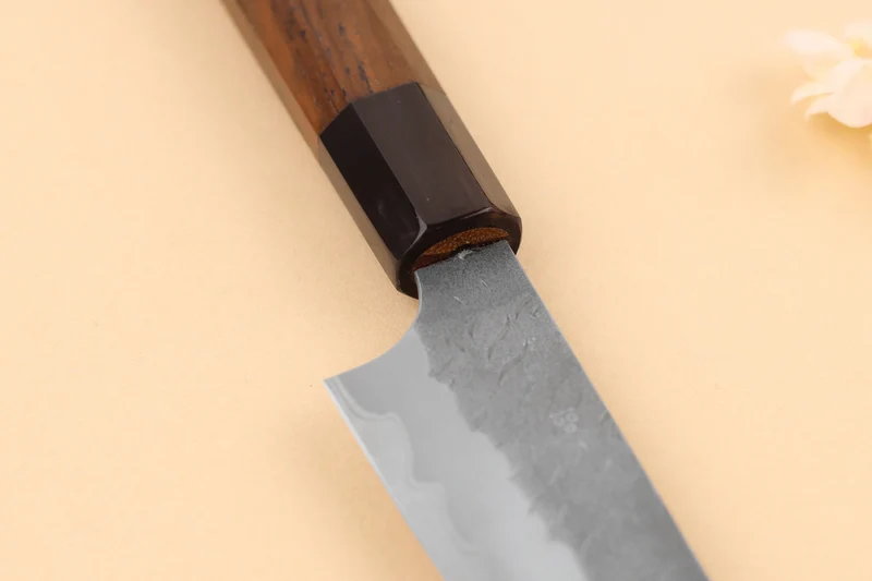 Couteau universel 15cm japonais artisanal Nigara Hamono Tsuchime AS manche en noyer