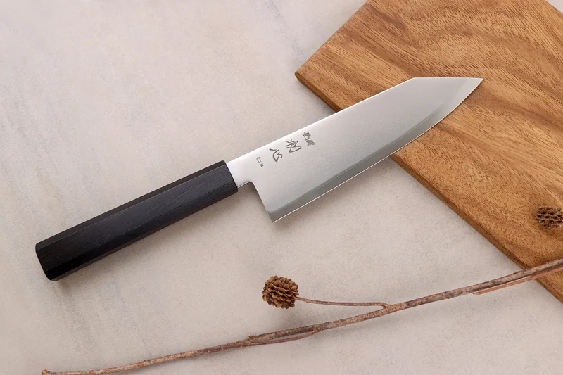 Couteau bunka 17cm japonais artisanal Hatsukokoro Kaijin BS2 ébène