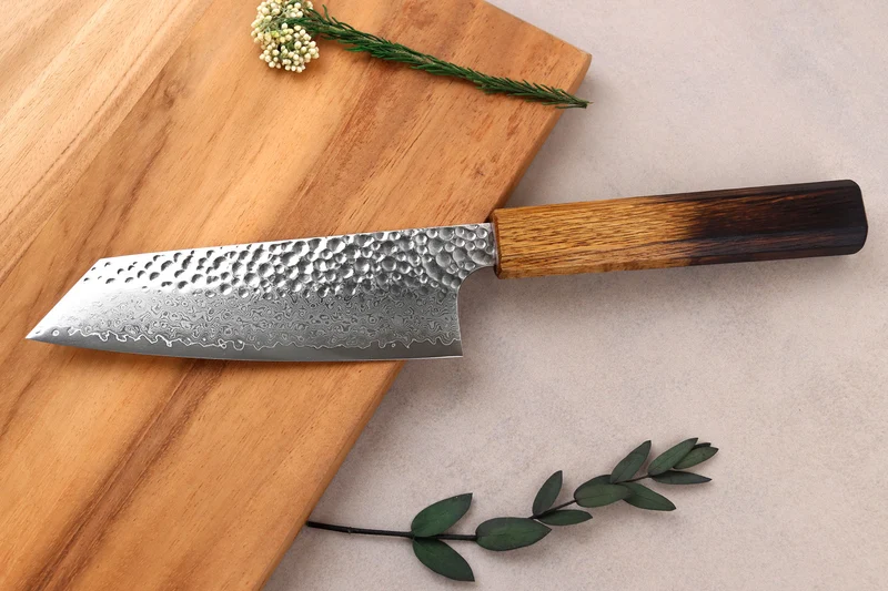 Couteau bunka 15cm japonais artisanal Wusaki Yaketa VG10 damas chêne brûlé