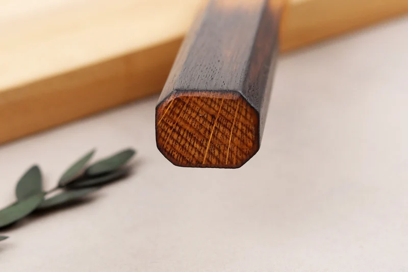 Couteau de chef 20cm japonais artisanal Wusaki Yaketa VG10 damas chêne brûlé