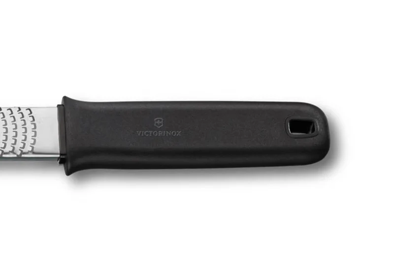 Râpe-Zesteur Victorinox manche noir 32,9cm